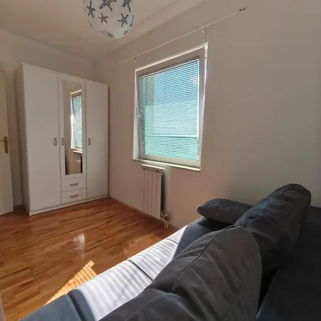 Stan Na Dan Dasnica Апартаменты Биелина